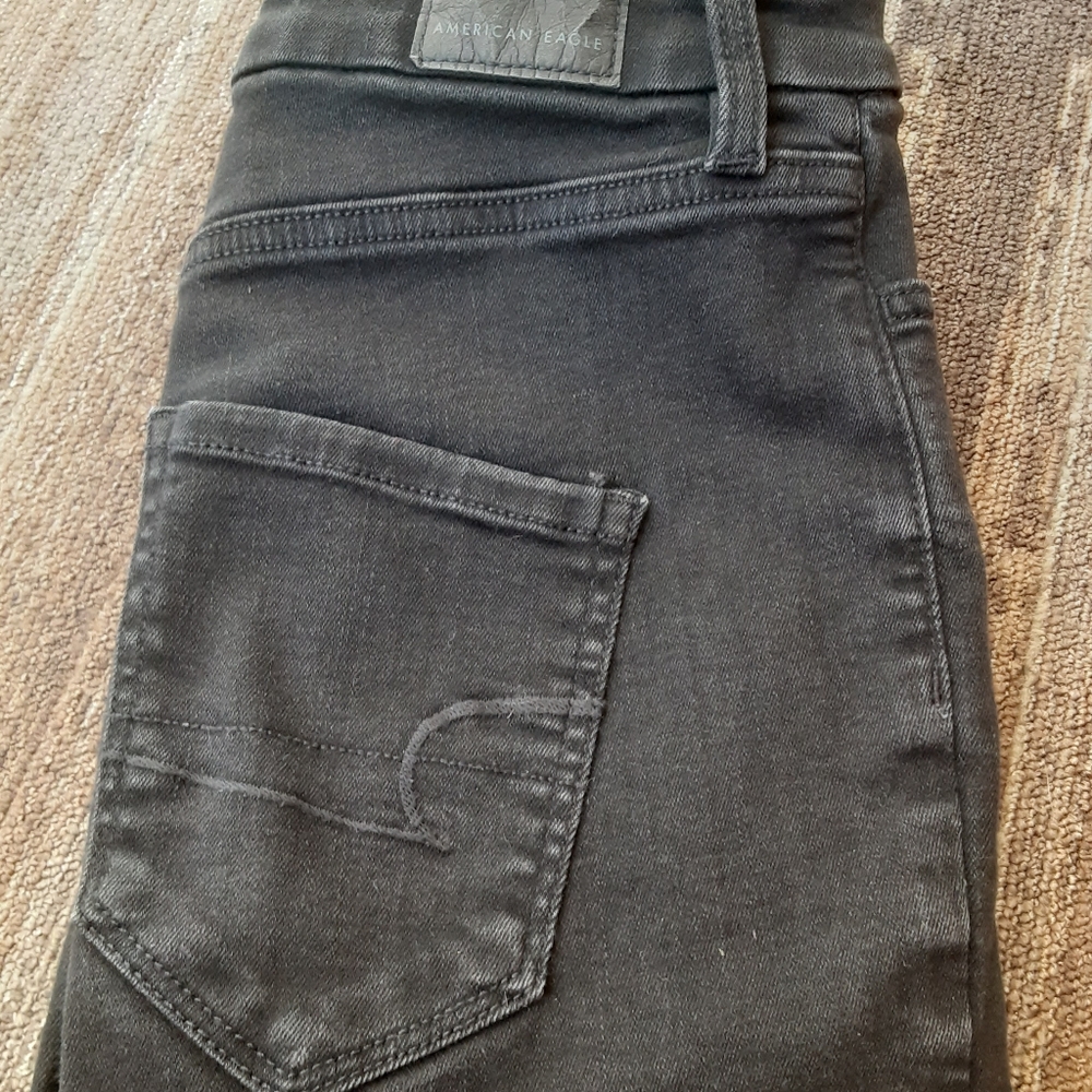 American Eagle black jeggings